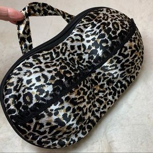 Travel Bag Bra Protector/Lingerie Organizer, Satin Animal Print, Zippered, EUC